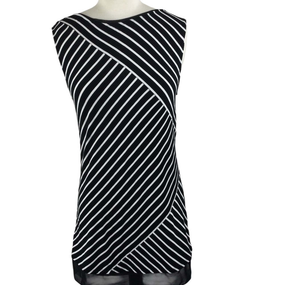 White‎ House Black Market Diagonal Stripe, Size Small